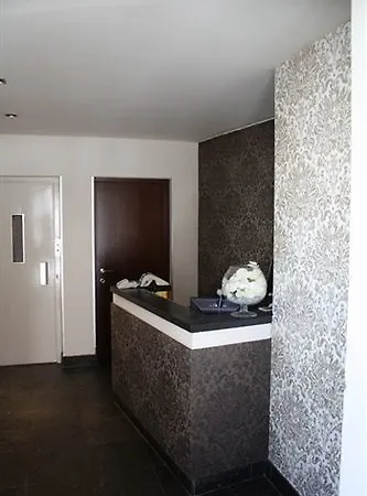 Ambassadeur Hotel